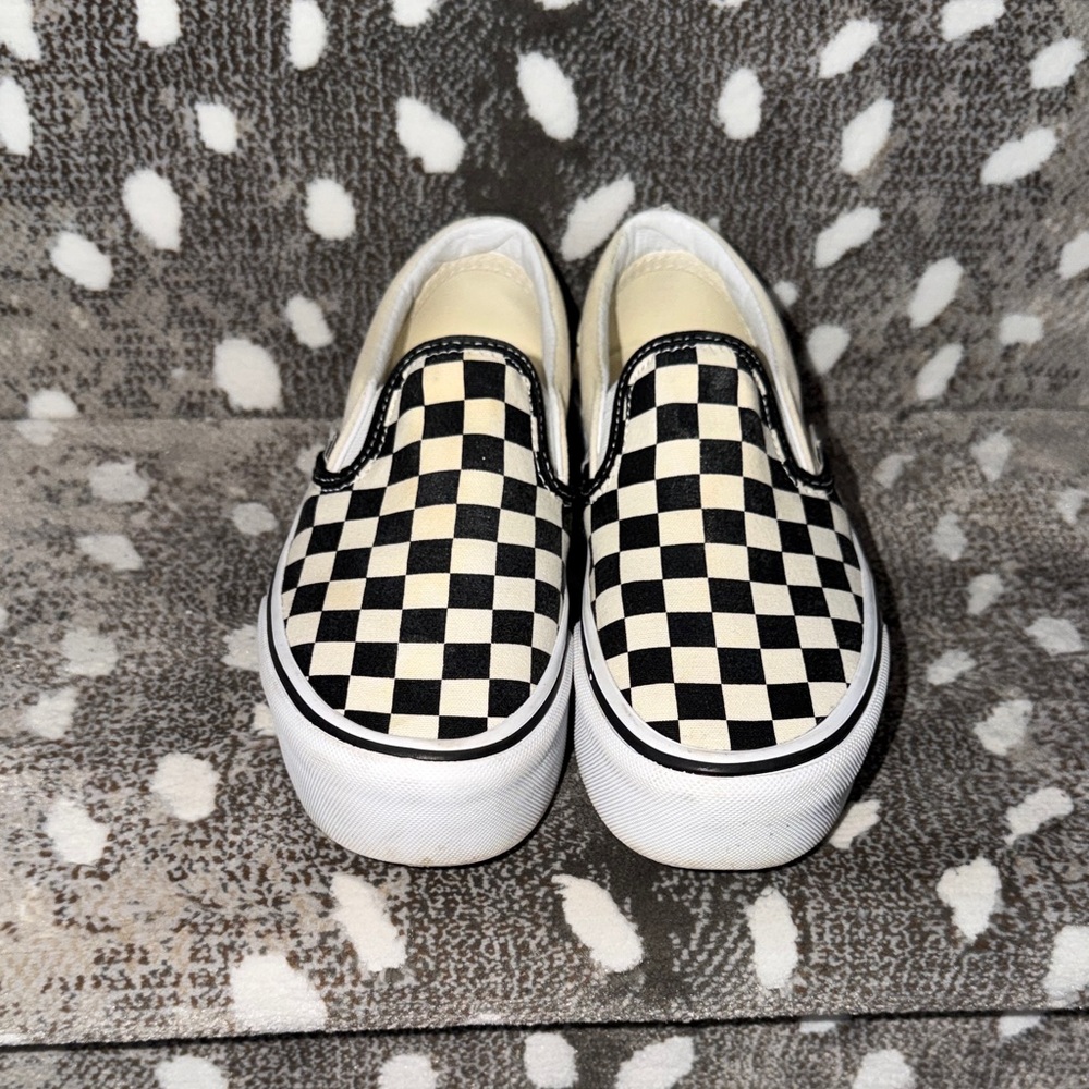 Vans Women’s Black and Cream Checkered Sneakers